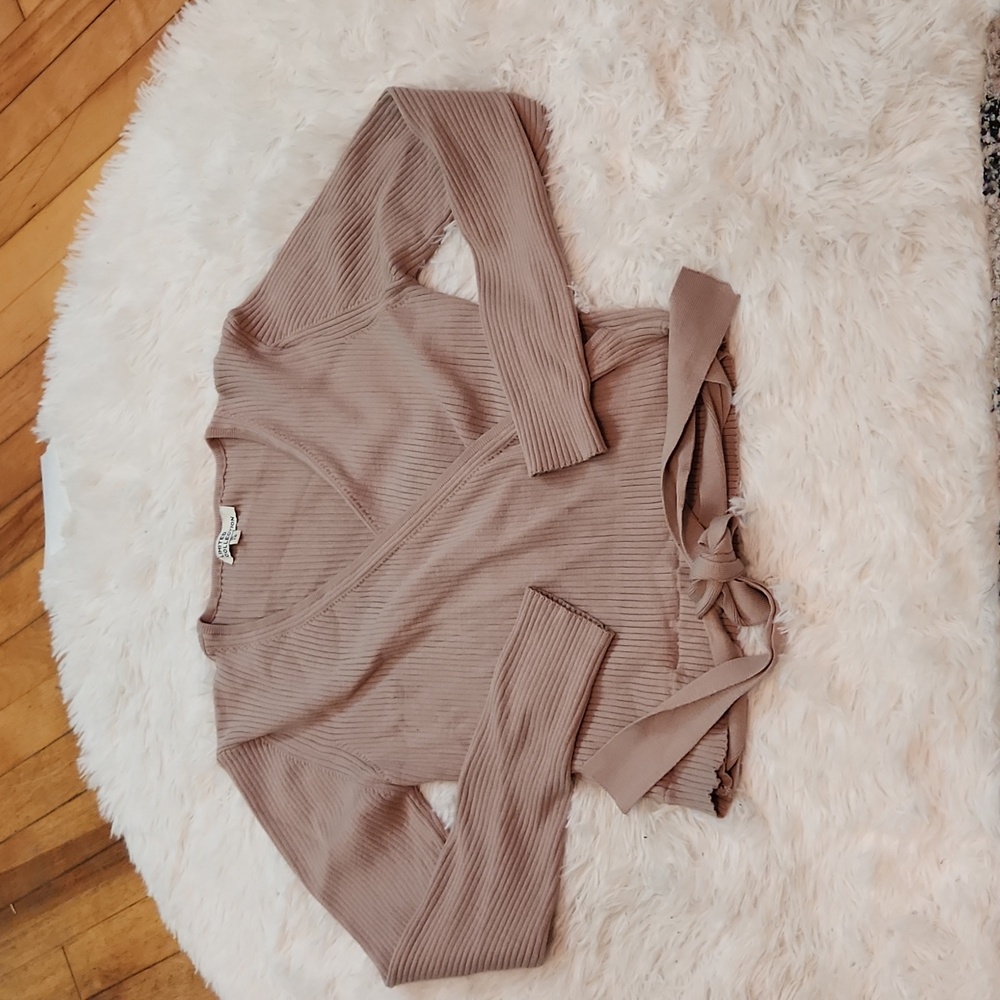 Limited Collection wrap front tan sweater with tie size xl